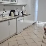 T2 Dos Bicos Apartman