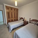 T2 Dos Bicos Apartman
