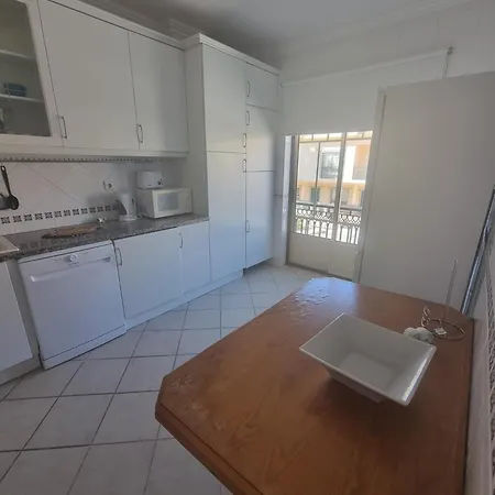 Apartamento T2 Dos Bicos *