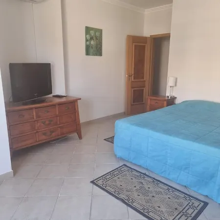 Apartamento T2 Dos Bicos