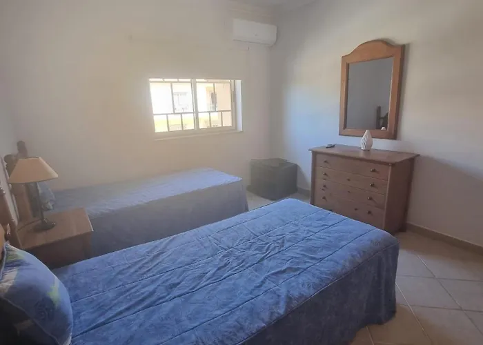 T2 Dos Bicos Apartment