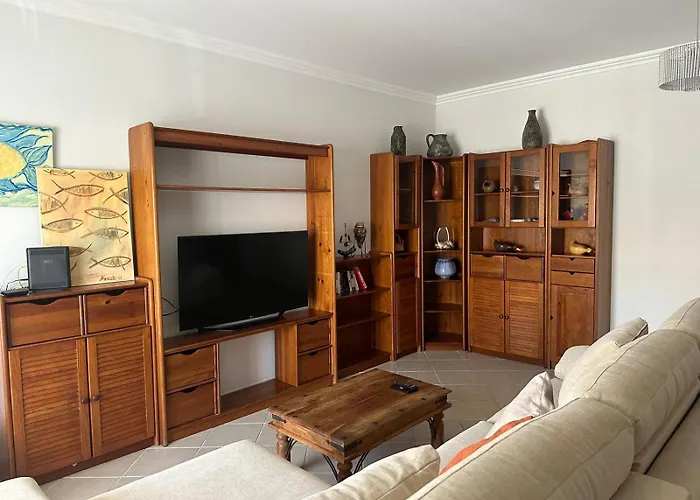 Apartment T2 Dos Bicos *