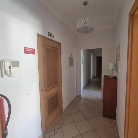 Apartment T2 Dos Bicos