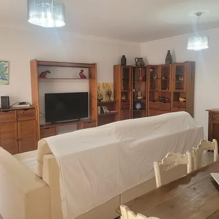 Apartment T2 Dos Bicos *